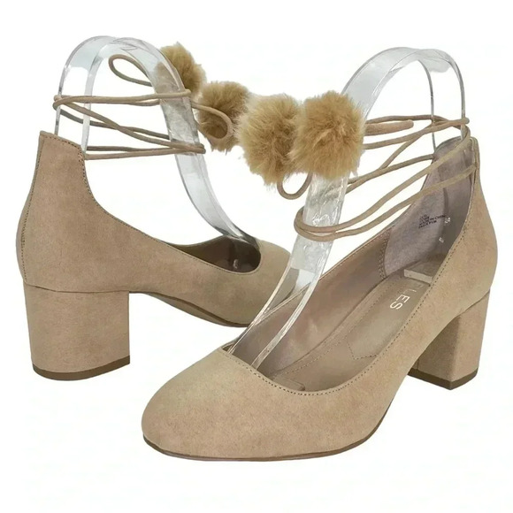 Charles David Libby Nude Microfiber Womens Heels Size 6M - Picture 8 of 12